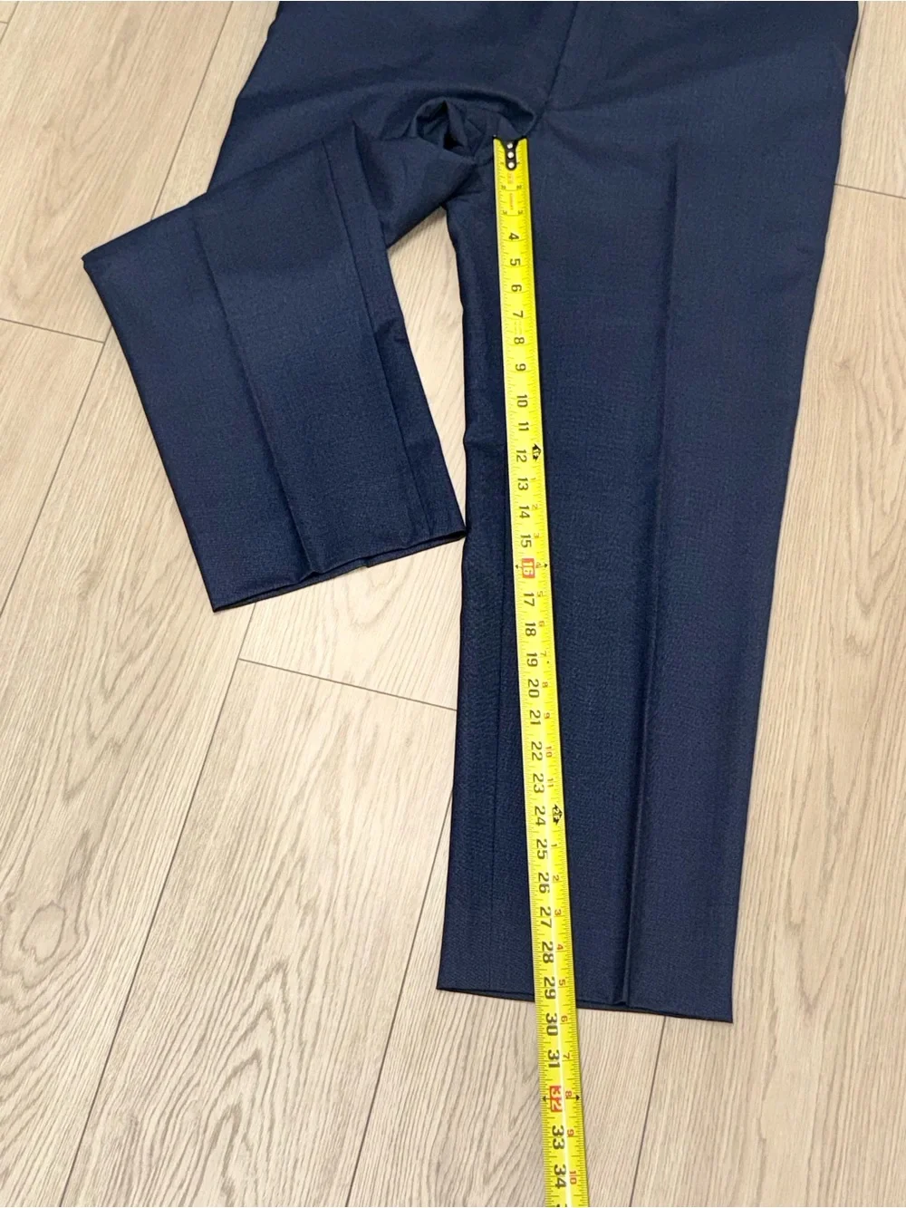 Jos.A.Bank Travelers Collection 44R Navy 2-Piece Suit Tailored Fit Blazer & Pant
